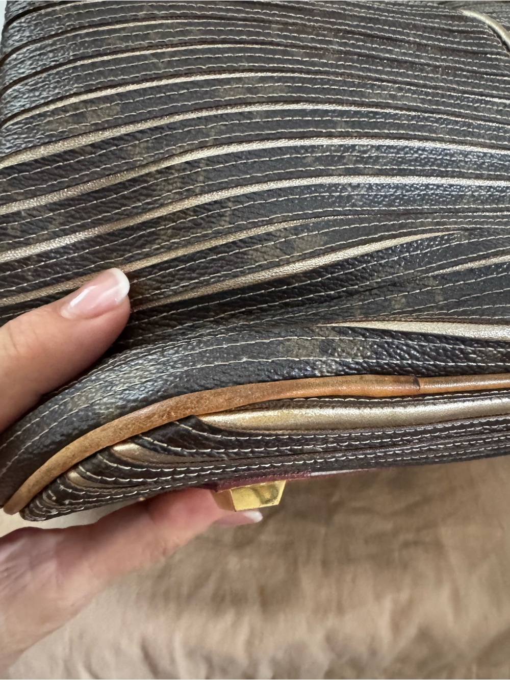 Louis Vuitton Eden Neo bag limited edition 2010 - Picture 11 of 15
